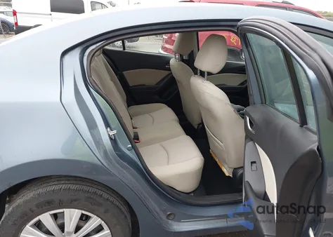 2015 Mazda Mazda3 I Sport z USA, uszkodzony, nr VIN 3MZBM1U78FM133926